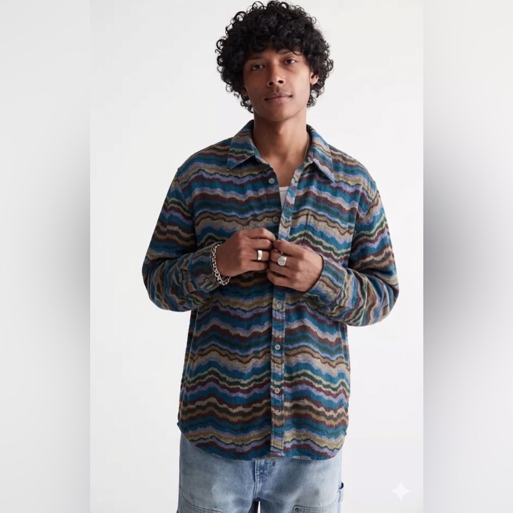 BDG Urban Outfitters Retro Cotton Button Up Shirt , size Small